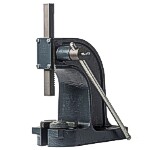 (Dake no. 0 arbor press) Does ram have a bore to insert bits/drifts? What is a bore diameter?